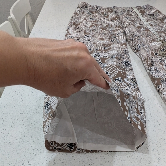 Talbots Cotton Brown Allover Print High Rise Pants Lightweight Casual Fall 12 - Picture 7 of 10